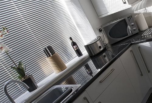 Aberdeen Serviced Apartments - The Lodge מראה חיצוני תמונה